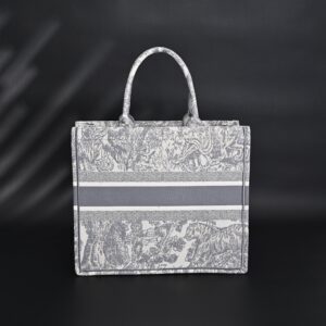 Christian Dior Large Book Tote – Toile de Jouy Embroidery - Image 4