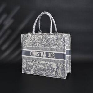 Christian Dior Large Book Tote – Toile de Jouy Embroidery - Image 6