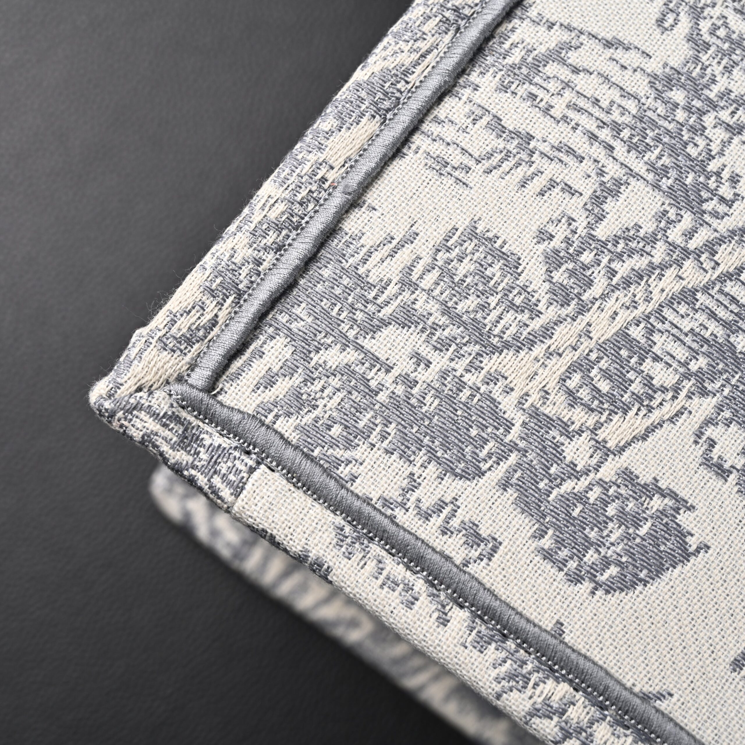 Christian Dior Large Book Tote – Toile de Jouy Embroidery - Image 11