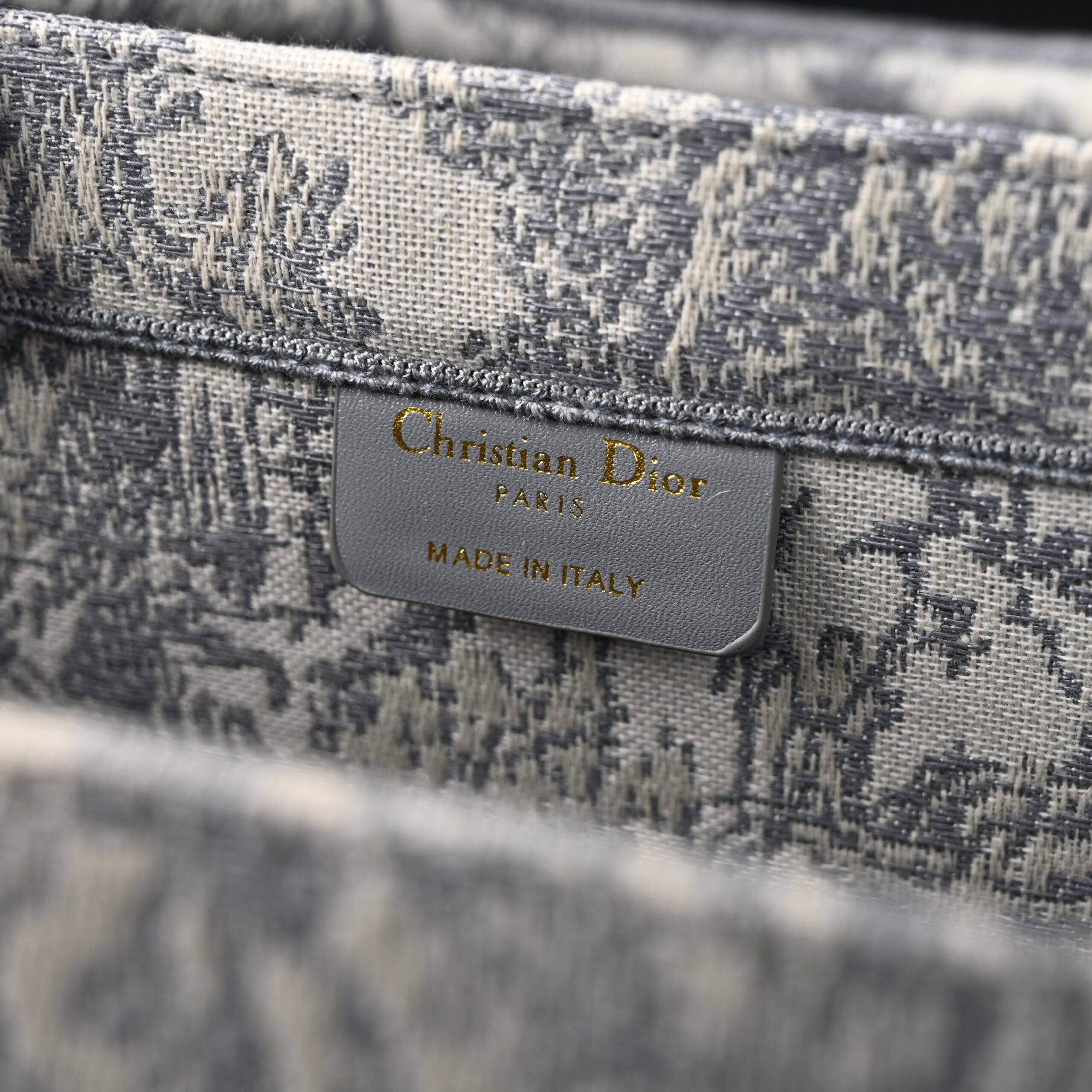Christian Dior Large Book Tote – Toile de Jouy Embroidery - Image 14