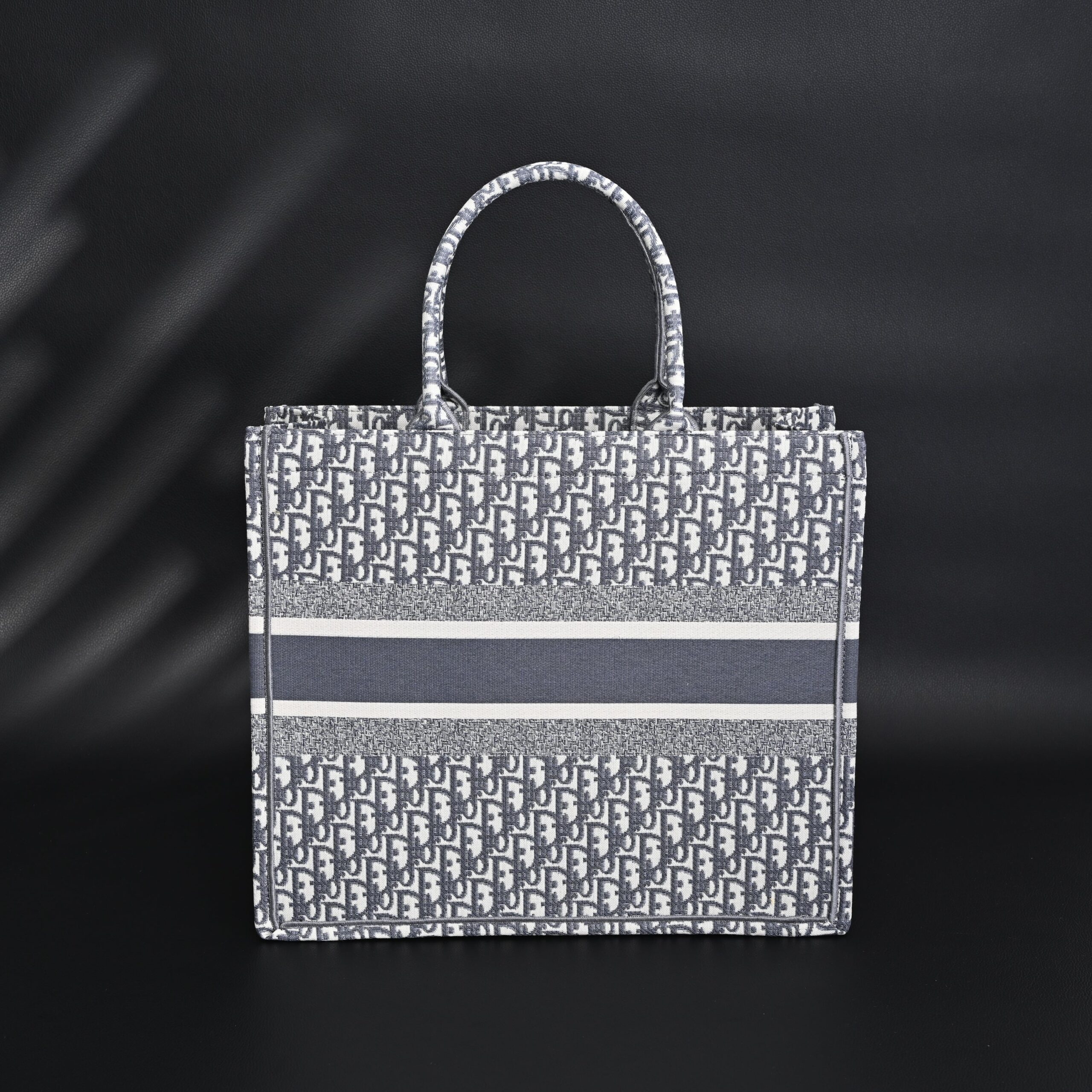 Christian Dior Large Book Tote – Grey Oblique Embroidery - Image 4