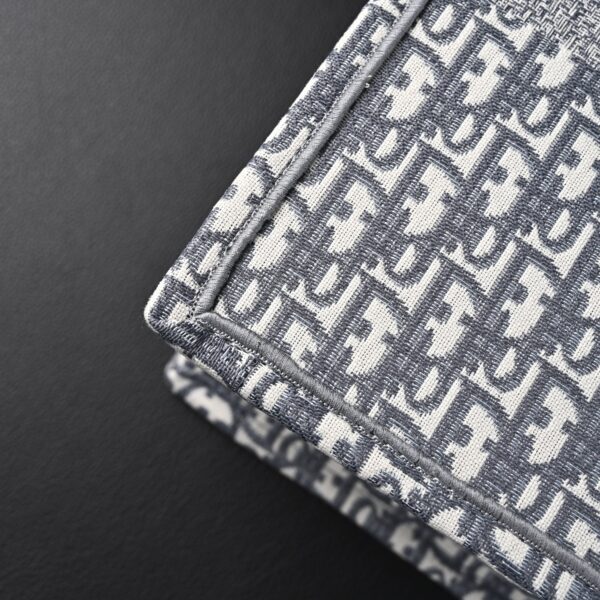 Christian Dior Large Book Tote – Grey Oblique Embroidery