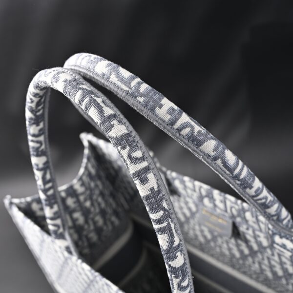 Christian Dior Large Book Tote – Grey Oblique Embroidery