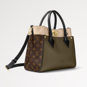 Louis Vuitton ON MY SIDE MM
