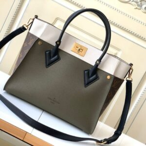 Louis Vuitton ON MY SIDE MM - Image 7