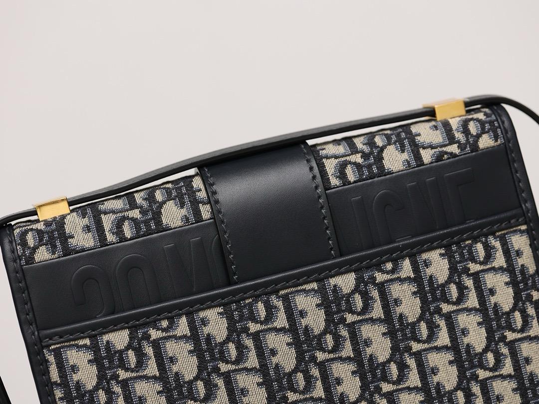 Dior 30 Montaigne Bag Oblique Blue Jacquard - Image 7