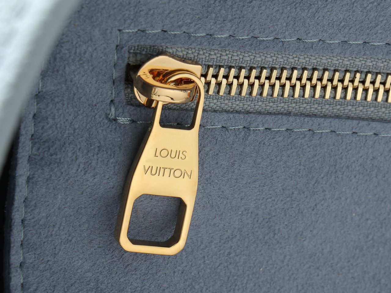 Louis Vuitton Neverfull MM Blue Hour - Image 12