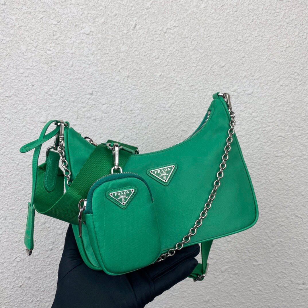 Prada Re-Edition 2005 Nylon Bag mint green - Image 2