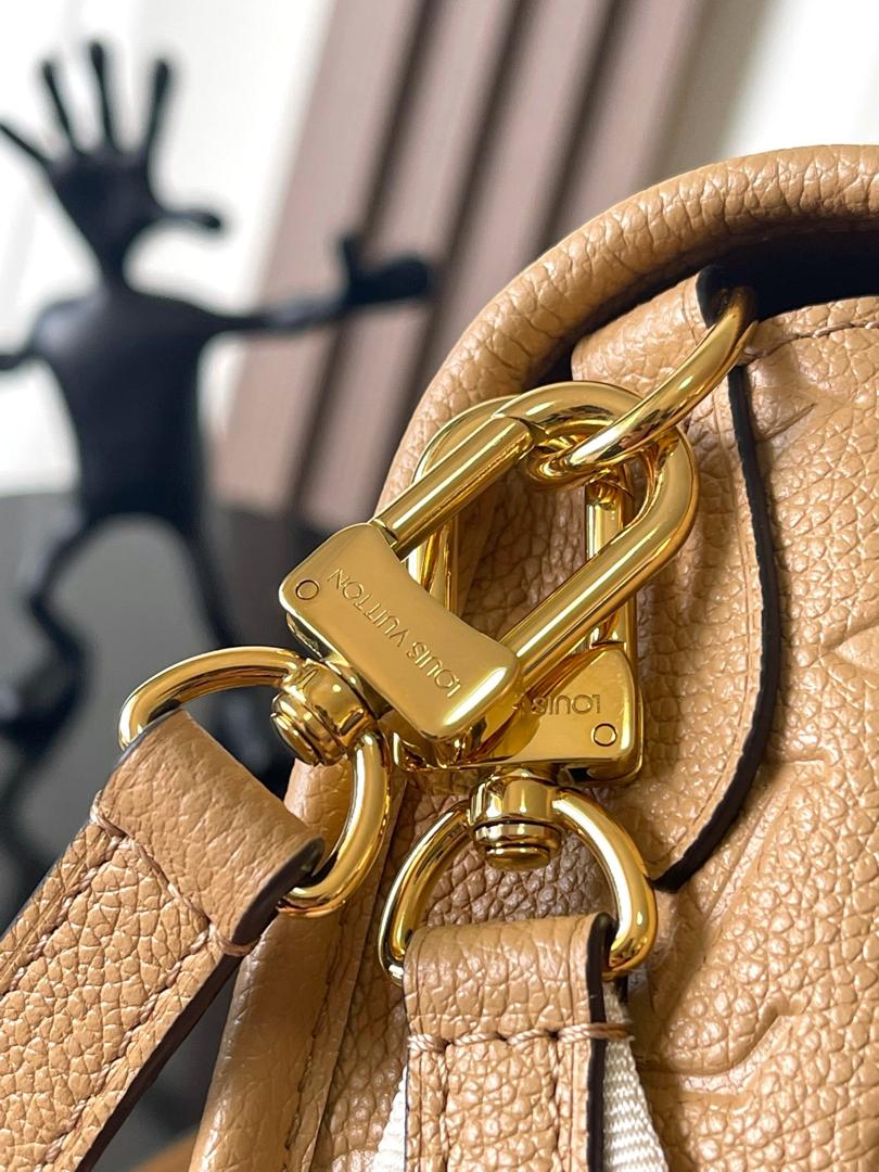 Louis Vuitton Diane Monogram Empreinte Arizona - Image 6