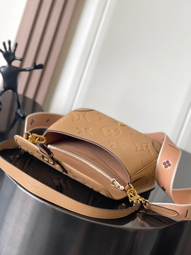 Louis Vuitton Diane Monogram Empreinte Arizona - Image 9