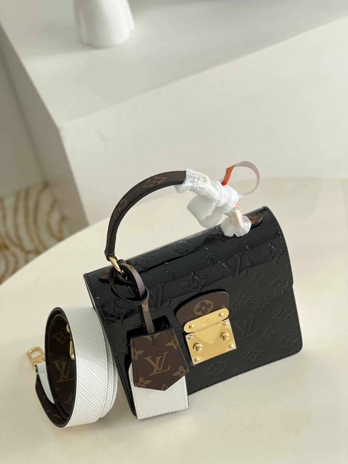 LOUIS VUITTON Noir Monogram Vernis Leather Spring Street NM Bag - Image 7