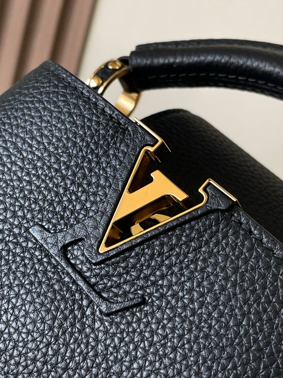 Louis vuitton capucines mini black - Image 5