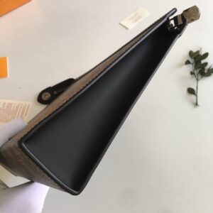Louis Vuitton Toiletry Pouch - Image 8