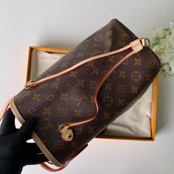 Louis vuitton NEVERFULL MM Monogram Canvas - The Iconic Best-Selling Neverfull