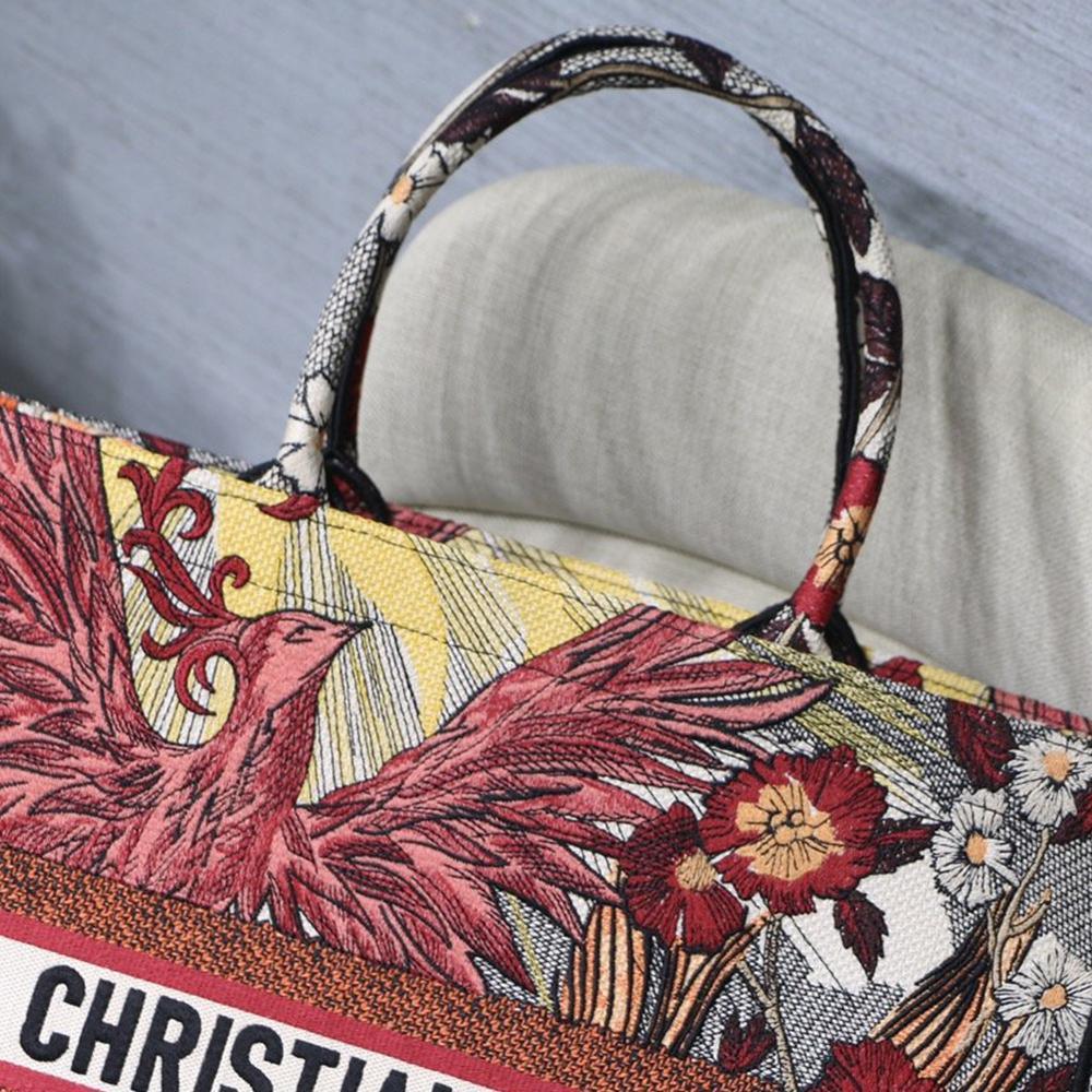 Dior Book Tote - Image 4