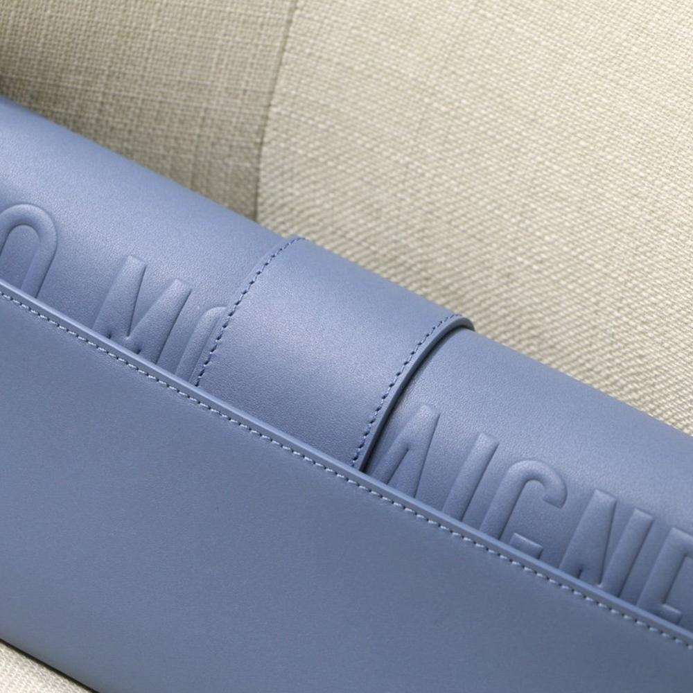 Dior 30 Montaigne Pouch - Image 6