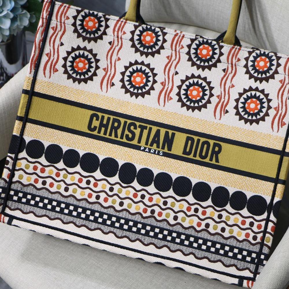 Dior Book Tote - Image 7