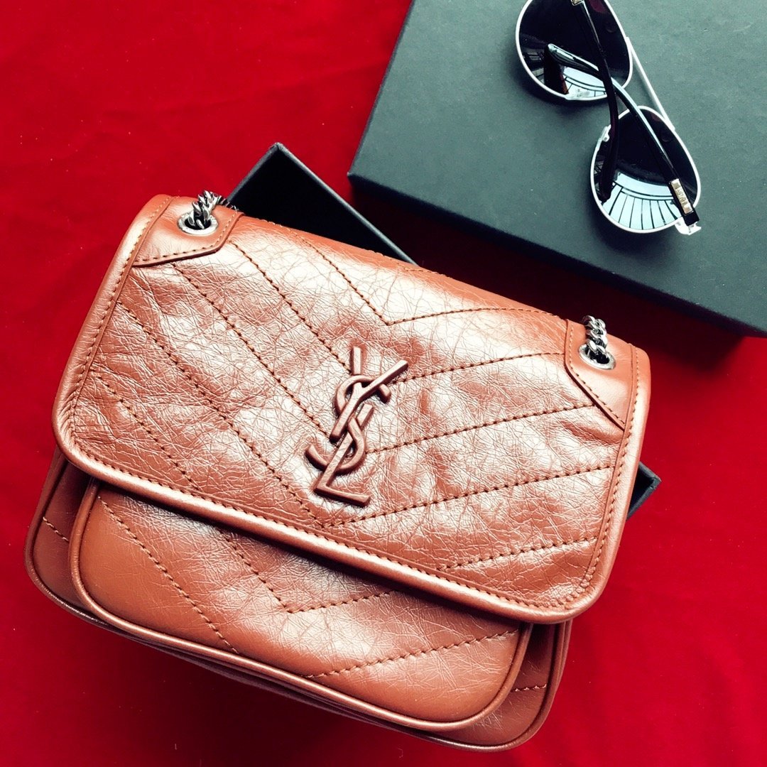 YSL Niki Medium Bag - Image 4