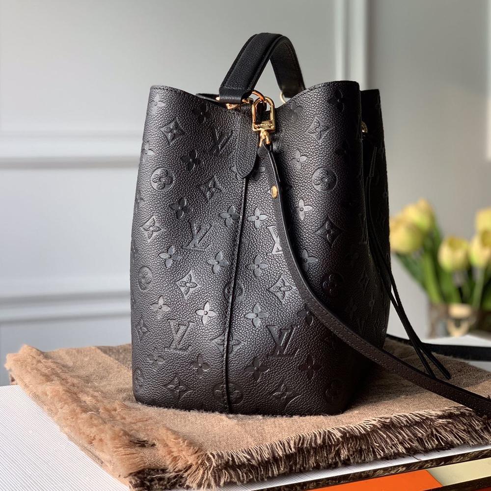Louis Vuitton NÉONOÉ BB - Image 5