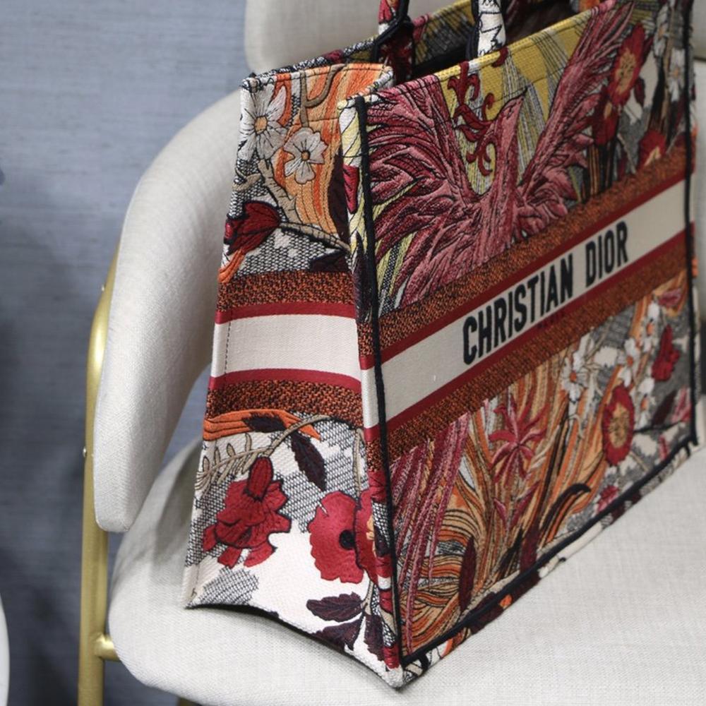 Dior Book Tote - Image 5