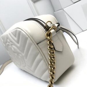 GG Marmont small matelassé shoulder bag white - Image 4