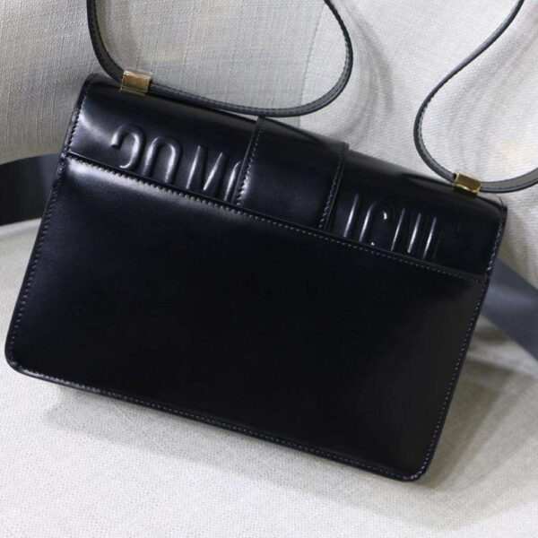 Dior 30 Montaigne Bag