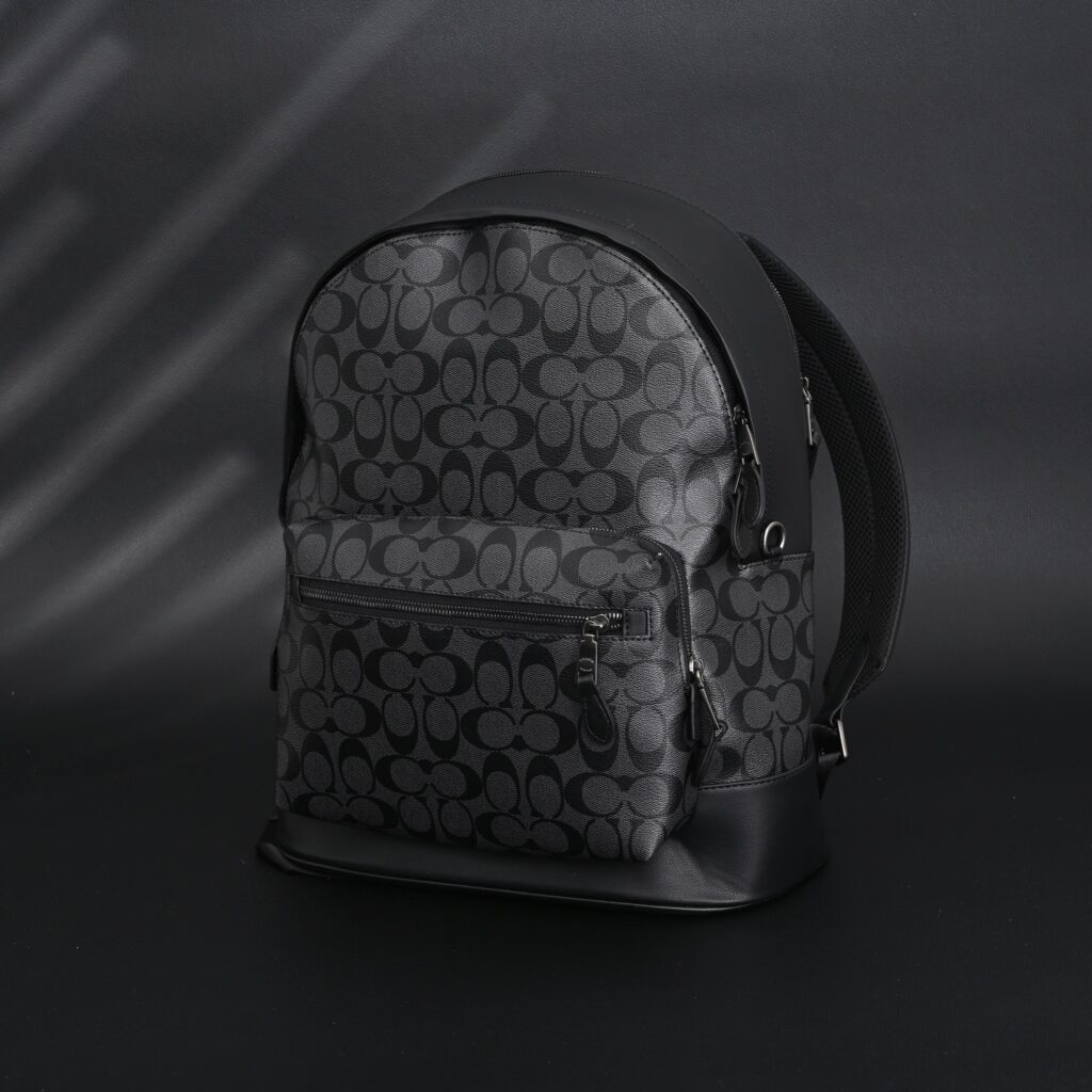 Coach West Backpack – Signature Canvas in Black/Grey