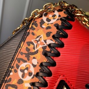 Louis Vuitton TWIST MM - Image 5
