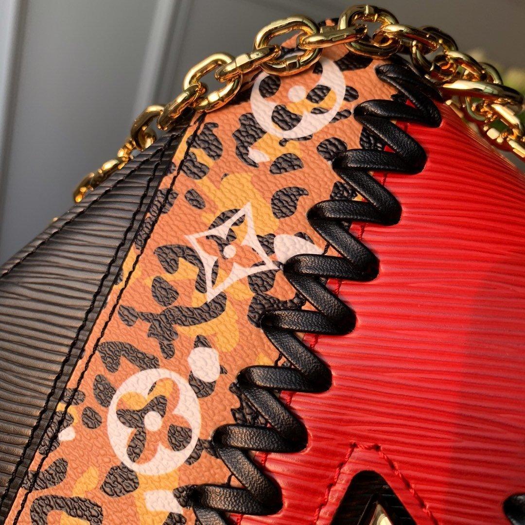 Louis Vuitton TWIST MM - Image 5
