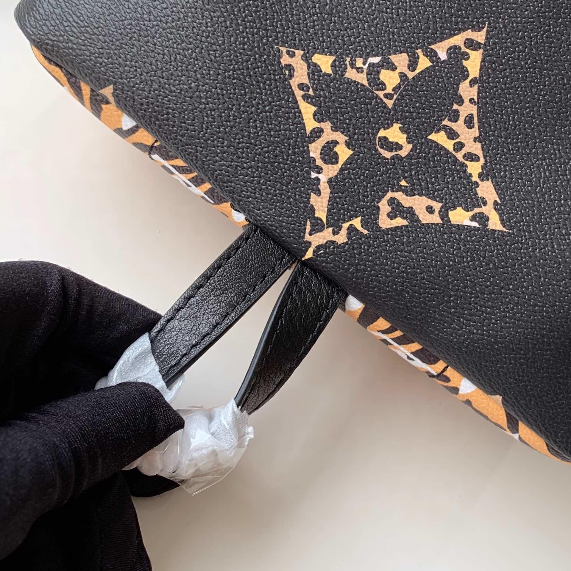 Louis Vuitton Palm spring Bag - Image 6