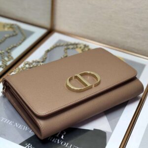 Dior 30 Montaigne Pouch - Image 7
