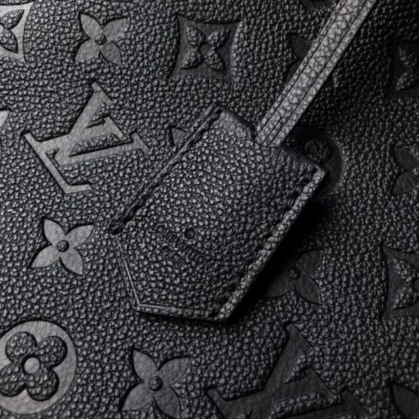 LV MONTAIGNE MM Black