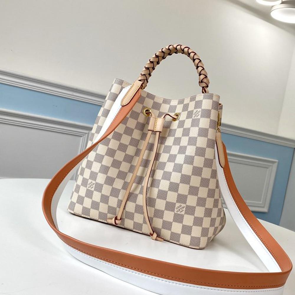 Louis Vuitton NÉONOÉ BB - Image 1