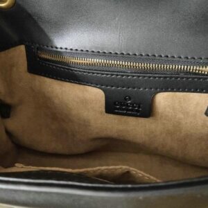 Women's Gucci GG Marmont medium matelassé shoulder bag - Image 7