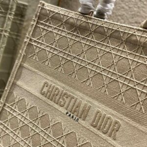 Dior Book Tote - Image 4