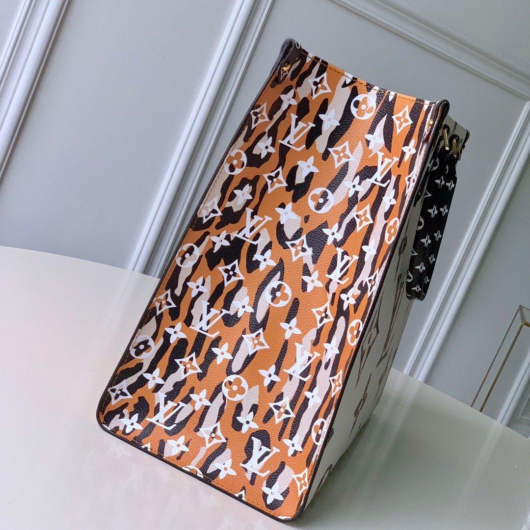 Louis Vuitton ON THE GO GM - Image 6