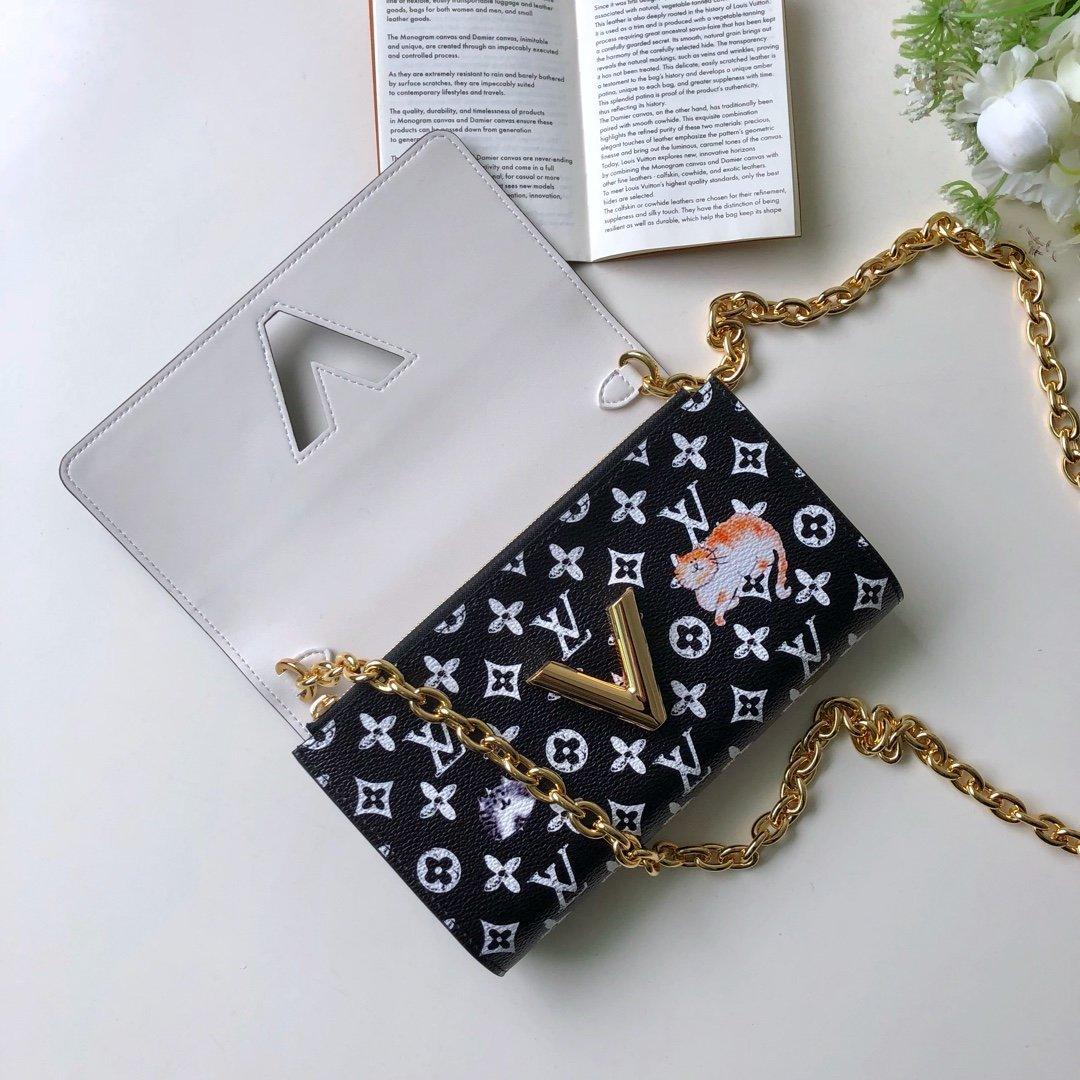 Louis Vuitton Wallet - Image 5