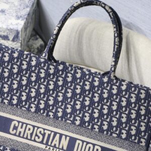 Dior Book Tote Blue - Image 5