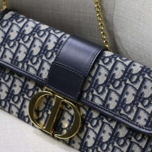 Dior 30 Montaigne Pouch - Image 2