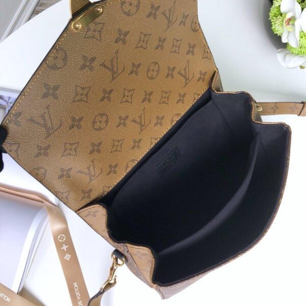 Louis Vuitton Pochette Métis - Reverse Monogram