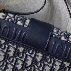 Dior 30 Montaigne Bag - Image 8