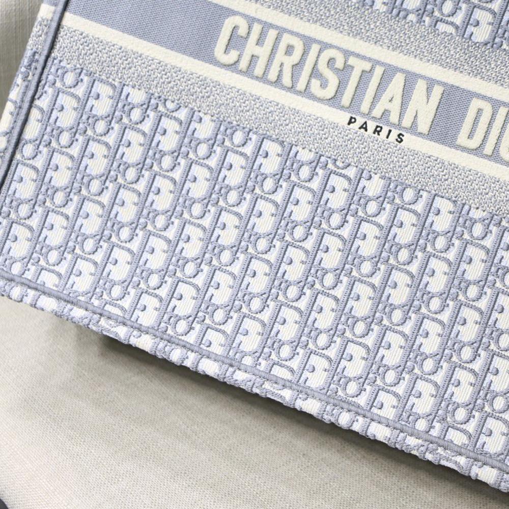 Dior Book Tote - Image 6