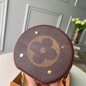 Louis Vuitton CANNES Giant Monogram - Image 7