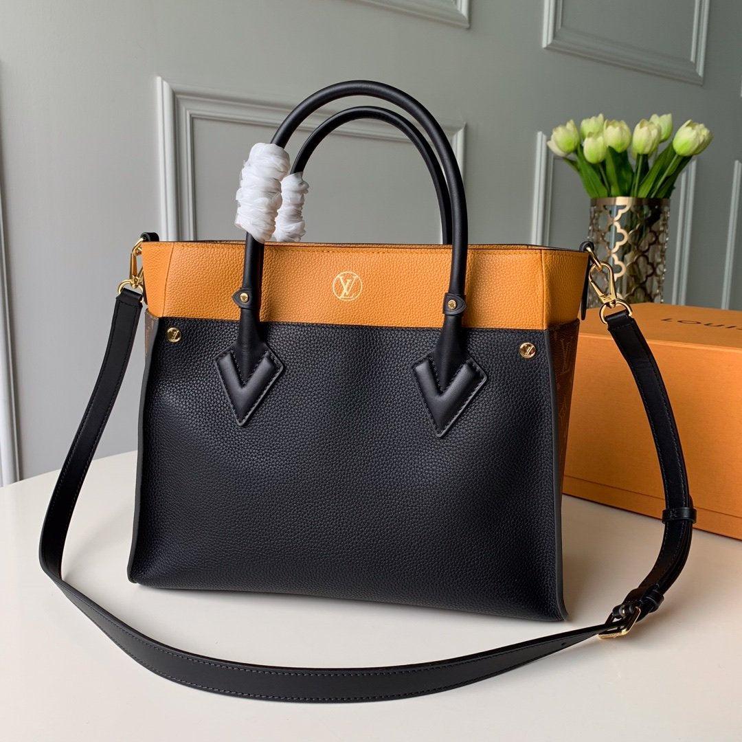 Louis Vuitton ON MY SIDE - Image 1