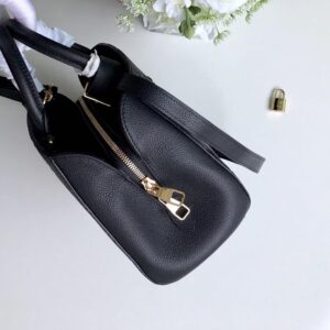 LV MONTAIGNE MM Black - Image 5