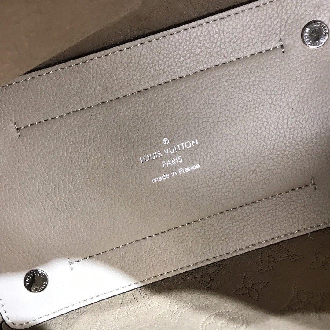 LV HINA PM - Image 7