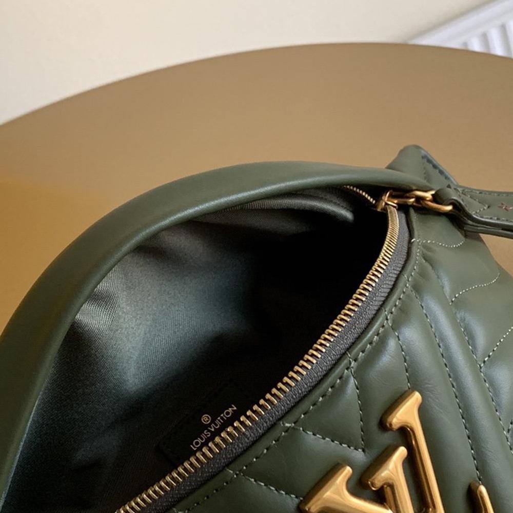 Louis Vuitton WAVE BUMBAG - Image 7