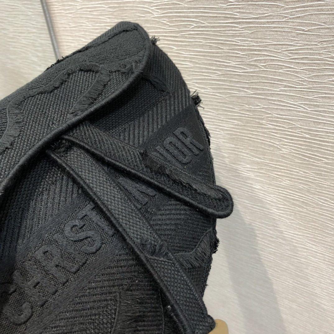Saddle Bag - Image 7