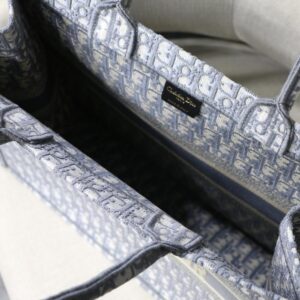 Dior Book Tote - Image 7