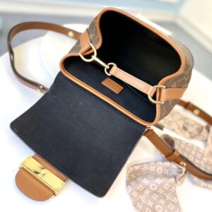 Louis Vuitton Reverse monogram Dauphine Backpack PM - Image 5